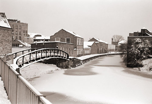 [Grand Union Canal Leicester by Paul Smith]