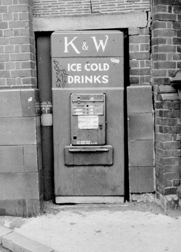 [Leicester Braunstone Gate Dairy - Milk Vending Machine]