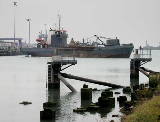 [ADC-1 Newhaven Harbour]