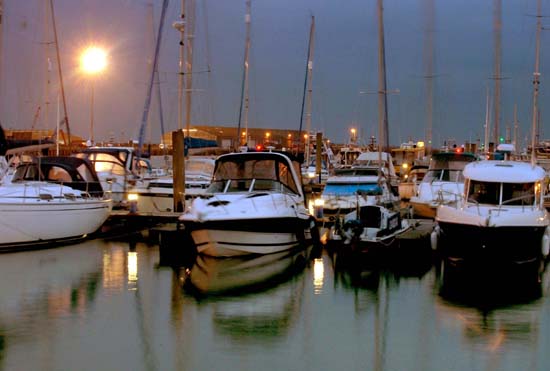 small boats Newhaven Harbour