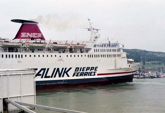 ferry versailles Newhaven Harbour