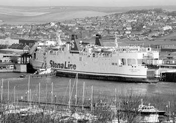 Tug meeching Newhaven harbour