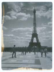 eiffel tower 1969