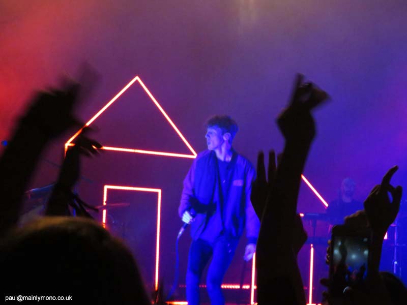 troye1-031