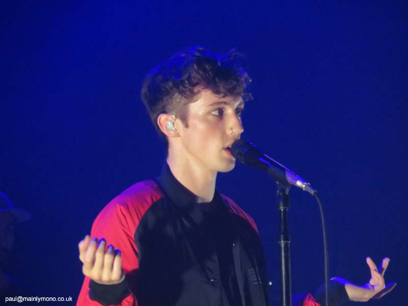 troye1-036