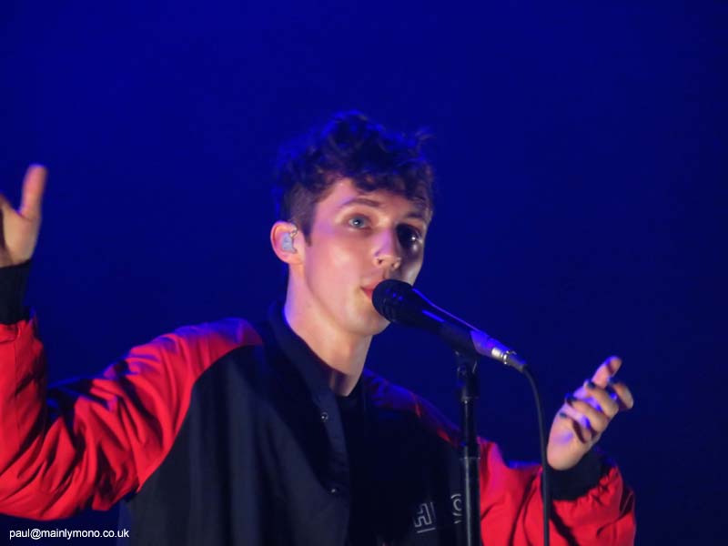 troye1-037