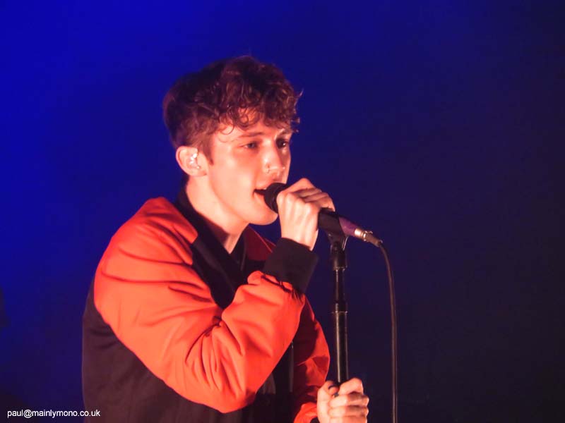 troye1-044