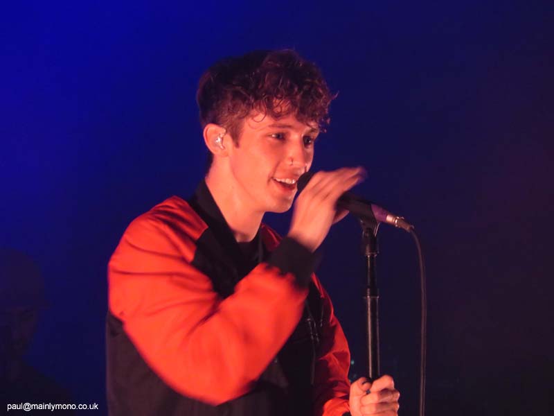 troye1-045