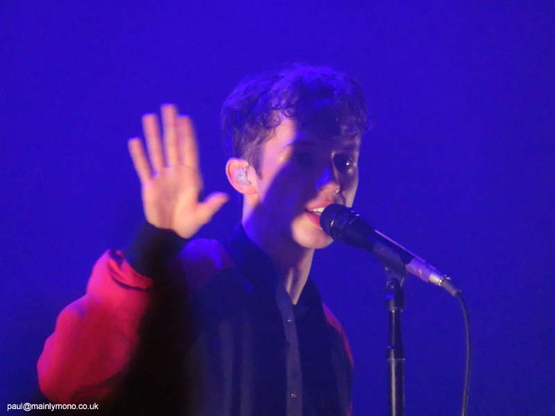 troye1-060