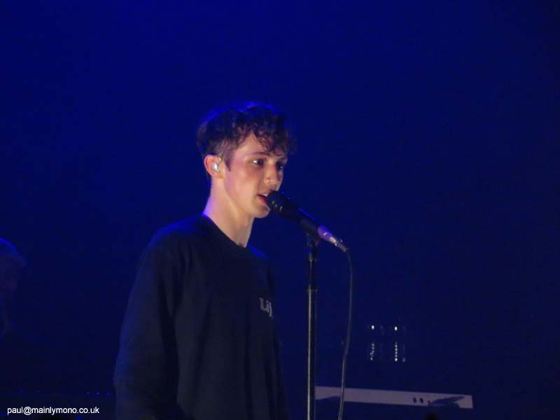 troye1-084