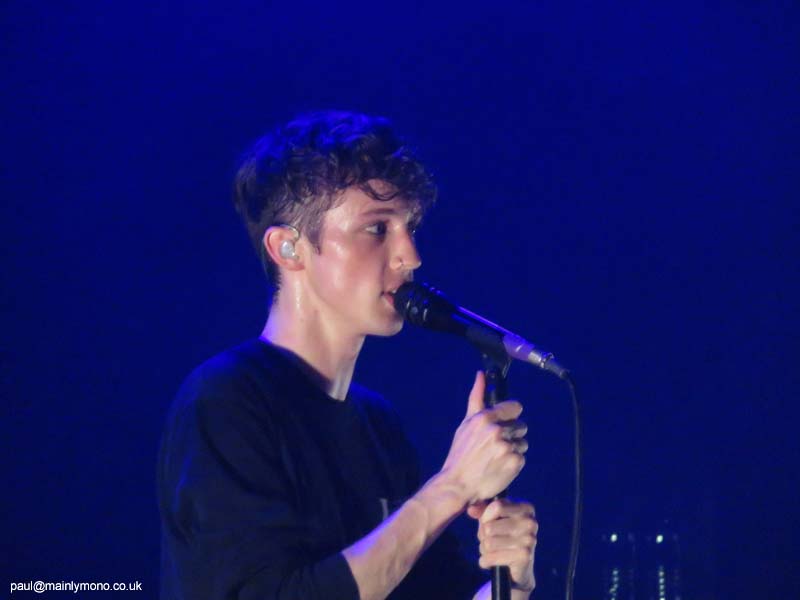 troye1-096