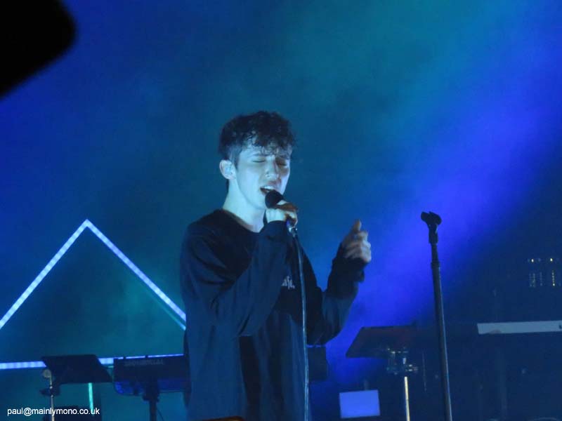 troye1-150