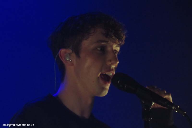 troye3-057