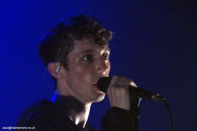 troye3-094