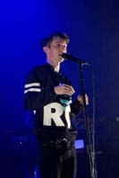 troye3-082