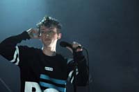 troye3-099